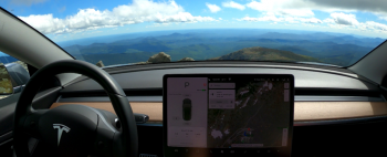 this-tesla-model-3-car-climbed-mount-washington-nh-very-easily