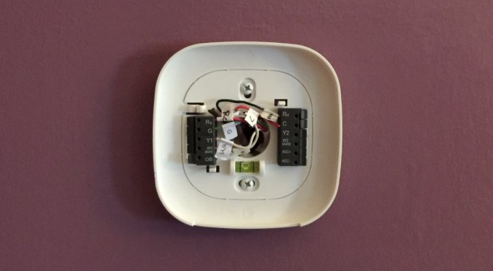 ecobee3-back-plate-cables-labeled