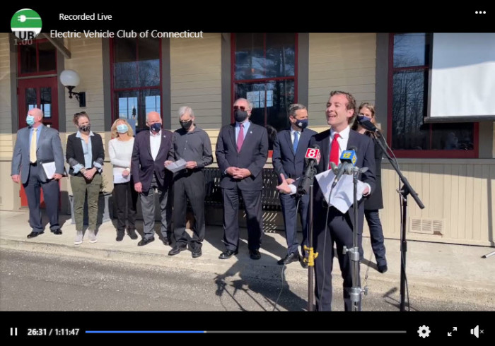 Facebook-Live-thumbnail-720