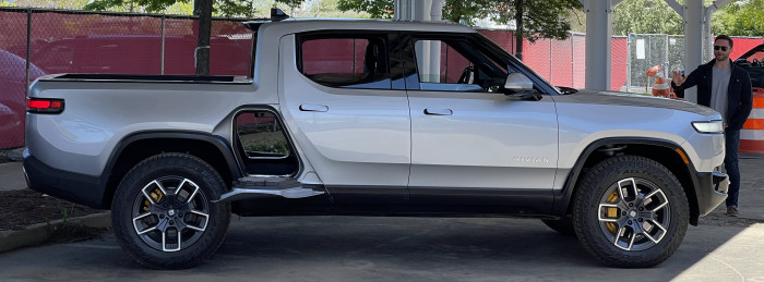 Rivian-7.JPG