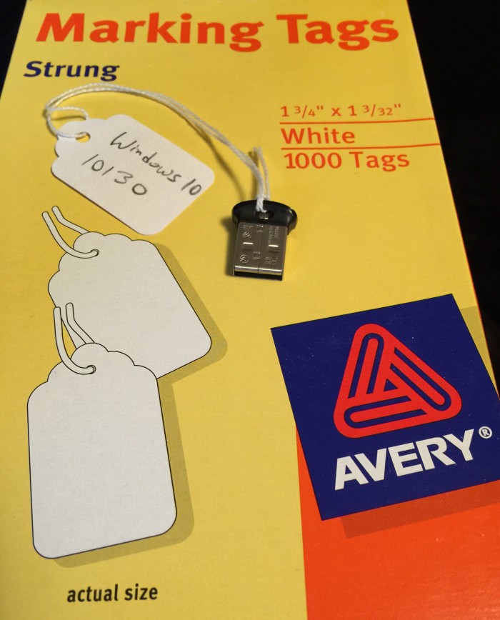 Avery-12204-Marking-Tags-box