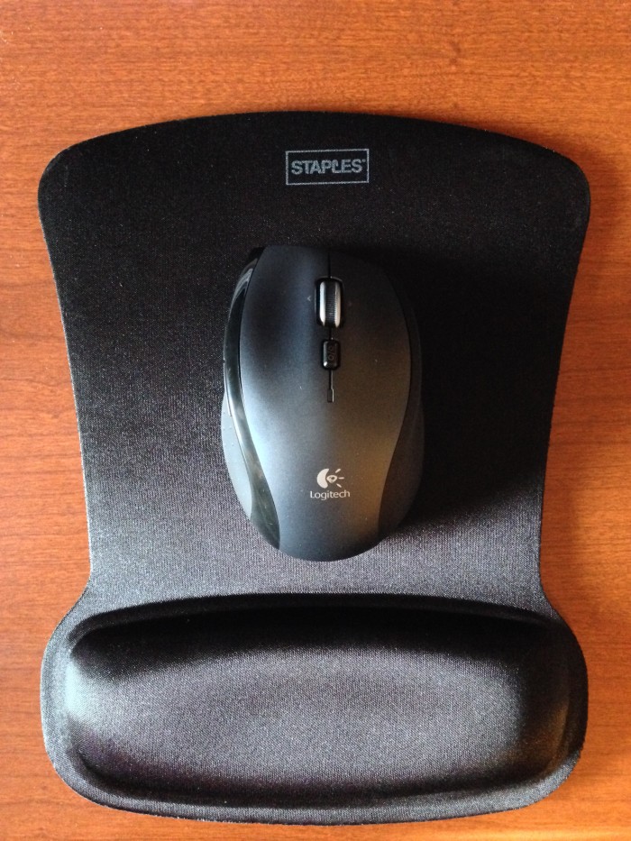M705-Mouse-on-Staples-Mouse-Pad-with-Gel-Wrist-Rest-Black-e1404240249909