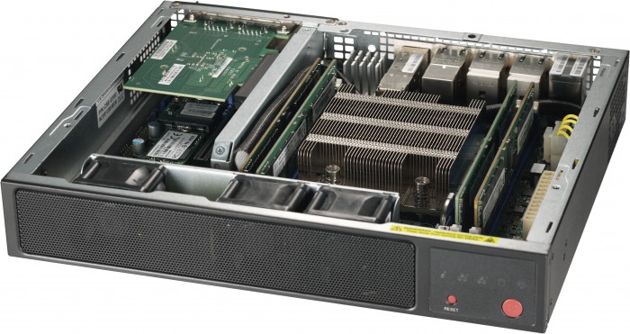 sys-e300-9d-8cn8tp_1