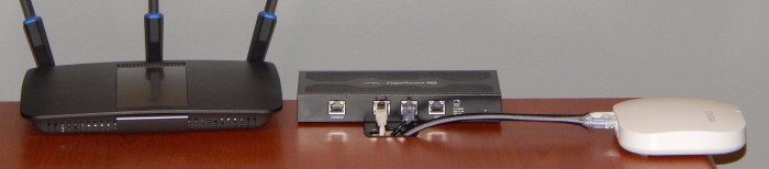 ITProHobby-Linksys-EA6900-UBNT-EdgeRouter-Lite-eero-cropped-close