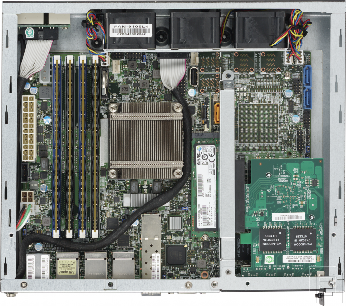 ITProHobby-SYS-E300-8D_Top