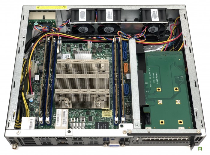 Top-rear-view-Supermicro-SuperServer-SYS-E300-9D-pics-by-ITProHobby