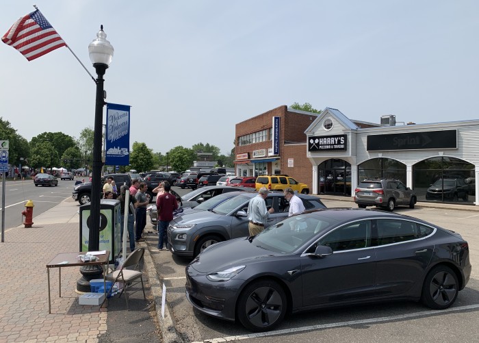 IMG_5961-2019-06-01-EV-Event-West-Hartford-CT-by-ITProHobby.JPEG