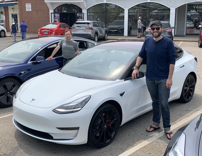 IMG_5985-2019-06-01-EV-Event-West-Hartford-CT-by-ITProHobby.JPEG