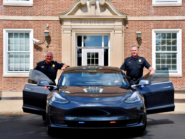 Westport-CT-Police-with-their-Model-3-Performance-in-2021