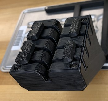 2019-08-30-Close-up-of-snap-plate-quick-release--ITProHobby-IMG_2929.JPG