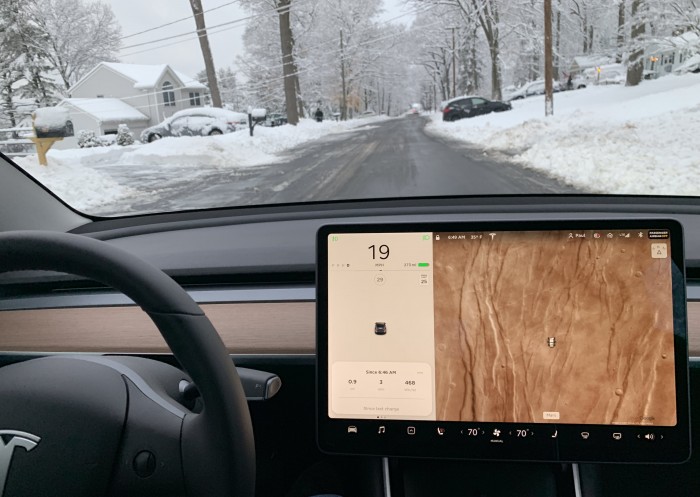 Tesla-Model-3-driving-in-snow-2019-03-04.JPG